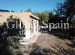 Resale - HOUSE -
CREVILLENTE - Inland