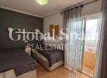 Wederverkoop - APPARTEMENT -
TORREVIEJA - Torrevieja
