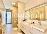 Venta - VILLA -
ORIHUELA - LAS COLINAS GOLF RESORT