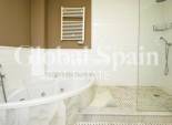 Resale - VILLA -
ROJALES - Inland