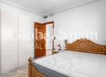 Wederverkoop - VILLA -
TORRE DE LA HORADADA - Costa Blanca