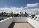 Wiederverkauf - WOHNUNG -
LA ZENIA - Costa Blanca