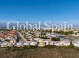 Resale - VILLA -
TORREVIEJA - Costa Blanca
