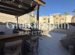 Resale - VILLA -
LA ZENIA - Costa Blanca