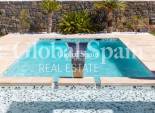Revente - VILLA -
JÁVEA