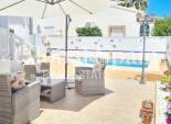 Odsprzedaż - WILLA  -
ORIHUELA COSTA - 