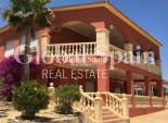 Wederverkoop - VILLA -
ALFAZ DEL PI - Costa Blanca