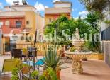 Revente - MAISON -
ORIHUELA COSTA - VILLAMARTÍN