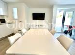 Resale - VILLA -
VILLAMARTÍN - Costa Blanca