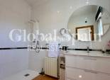 Revente - MAISON -
CATRAL - Catral