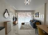 Revente - APPARTEMENT -
TORREVIEJA - Estacion de autobuses