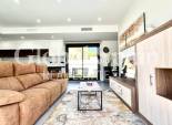 Wiederverkauf - VILLA -
VILLAMARTÍN - Costa Blanca