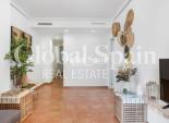 Resale - APARTMENT -
GUARDAMAR DEL SEGURA