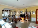 Revente - VILLA -
ALBATERA - Inland