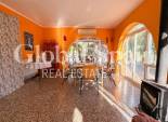 Resale - HOUSE -
CREVILLENTE