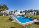 Resale - APARTMENT -
TORREVIEJA - Lago jardin