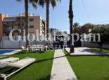 Wederverkoop - VILLA -
TORREVIEJA - Punta Prima