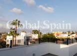 Revente - VILLA -
L'ALBIR - center