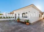 Wiederverkauf - Villa -
TORREVIEJA - El Chaparral