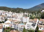 New Build - APARTMENT -
BENAHAVÍS - pueblo