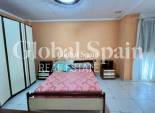 Resale - APARTMENT -
TORREVIEJA - Center