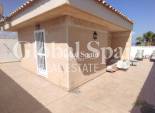 Odsprzedaż - WILLA  -
TORREVIEJA - 