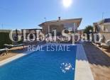 Resale - VILLA -
CAÑADA DEL TRIGO - Inland