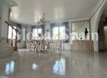 Revente - VILLA -
CIUDAD QUESADA