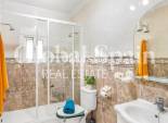 Wiederverkauf - VILLA -
TORREVIEJA - LOS BALCONES - LOS ALTOS