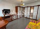 Venta - APARTAMENTO -
TORREVIEJA - Centro