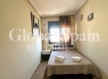 Wederverkoop - APPARTEMENT -
TORREVIEJA - Torrevieja