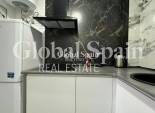 Wederverkoop - APPARTEMENT -
TORREVIEJA - Torrevieja