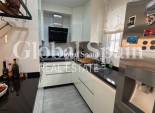 Wederverkoop - APPARTEMENT -
TORREVIEJA - Torrevieja