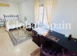 Revente - VILLA -
LOS MONTESINOS - La Herrada
