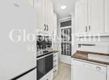 Resale - APARTMENT -
TORREVIEJA - Puerto