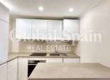Venta - APARTAMENTO -
VILLAMARTÍN - Costa Blanca