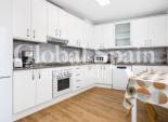 Wederverkoop - APPARTEMENT -
TORREVIEJA - Center