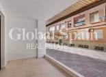 Revente - APPARTEMENT -
TORREVIEJA - Playa del Acequión