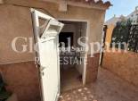 Resale - HOUSE -
TORREVIEJA - Los Frutales