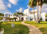 Wiederverkauf - VILLA -
Calviá - Mallorca