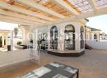 Resale - HOUSE -
ROJALES - Inland
