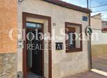 Wiederverkauf - HAUS -
FORMENTERA DEL SEGURA - Centro