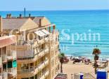 Wederverkoop - APPARTEMENT -
TORREVIEJA - La Mata