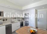 Revente - APPARTEMENT -
ORIHUELA COSTA - Costa Blanca