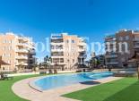 Resale - APARTMENT -
GUARDAMAR DEL SEGURA - El Raso