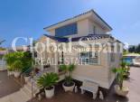 Wederverkoop - VILLA -
TORREVIEJA - Costa Blanca