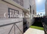 Wederverkoop - HUIS -
TORREVIEJA - Aguas Nuevas