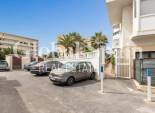Wiederverkauf - WOHNUNG -
TORREVIEJA - Torreblanca