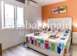Resale - APARTMENT -
TORREVIEJA - Torrevieja