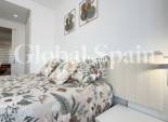 Wederverkoop - APPARTEMENT -
TORREVIEJA - Center